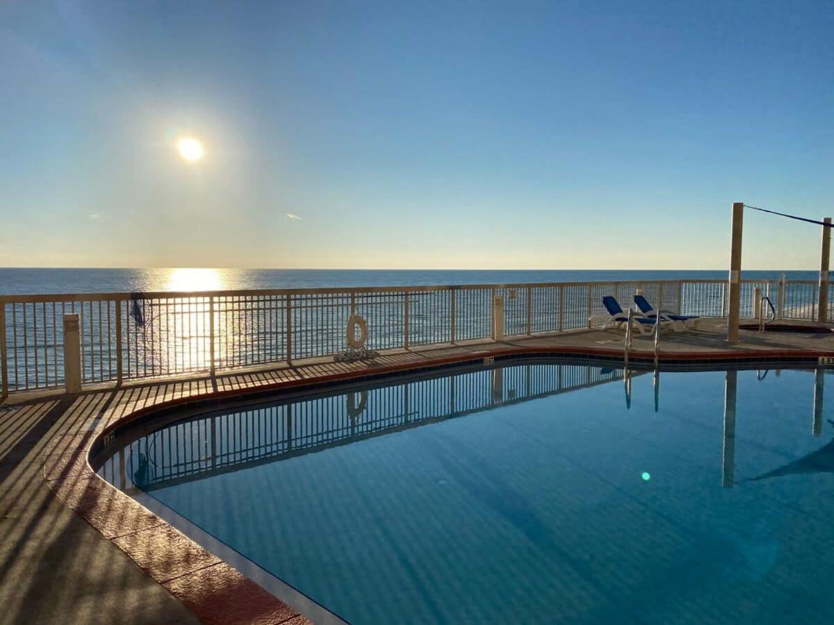 Brightly Furnished Beachfront Condominium By Brightwild Panama City Beach Exterior foto